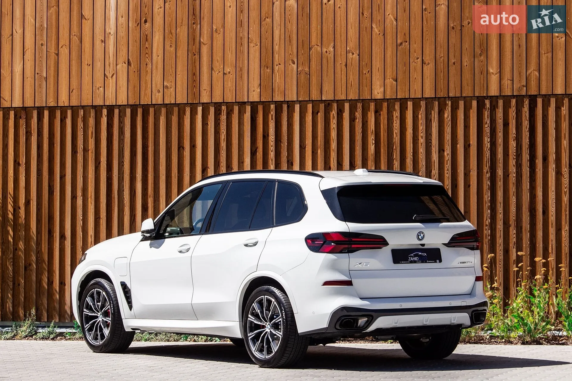 2025 BMW X5 - мініатюра 15