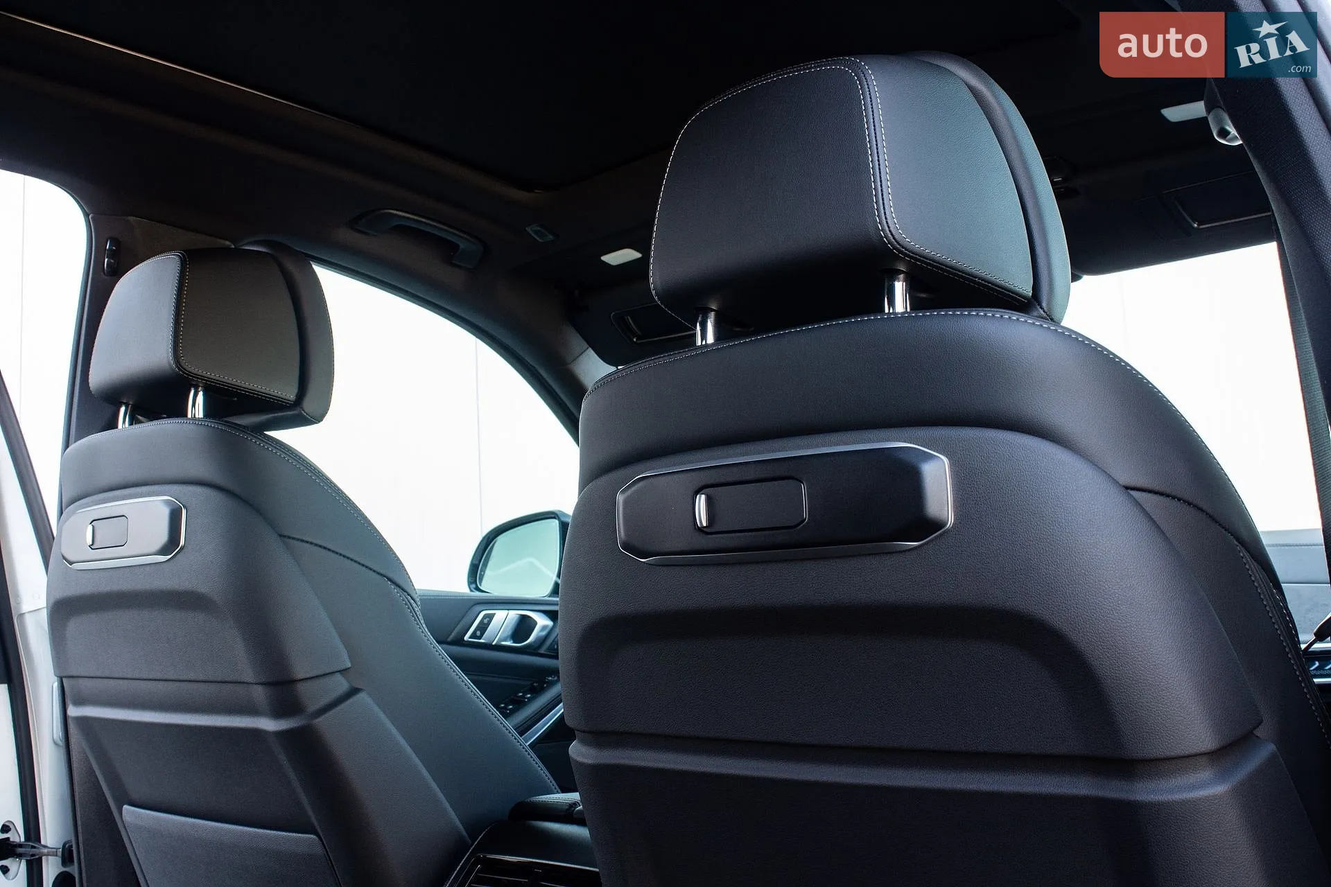 2025 BMW X5 - мініатюра 48
