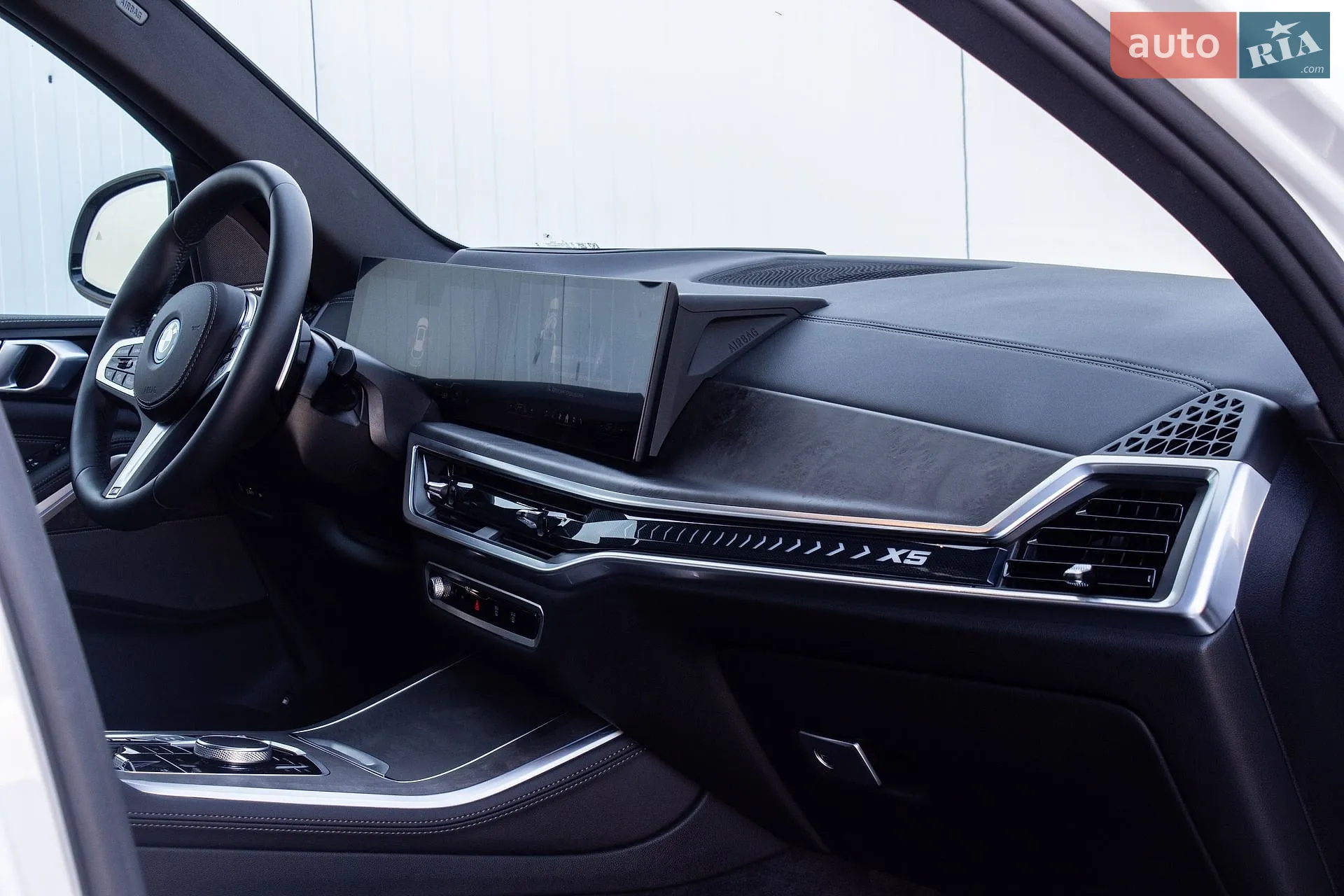 2025 BMW X5 - мініатюра 54