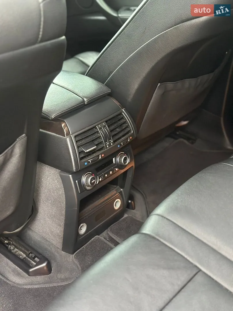 2011 BMW X5 - мініатюра 11