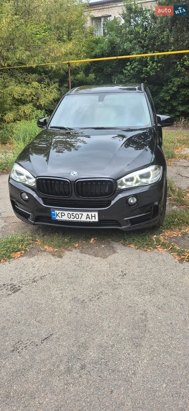 2017 BMW X5 - фото 1