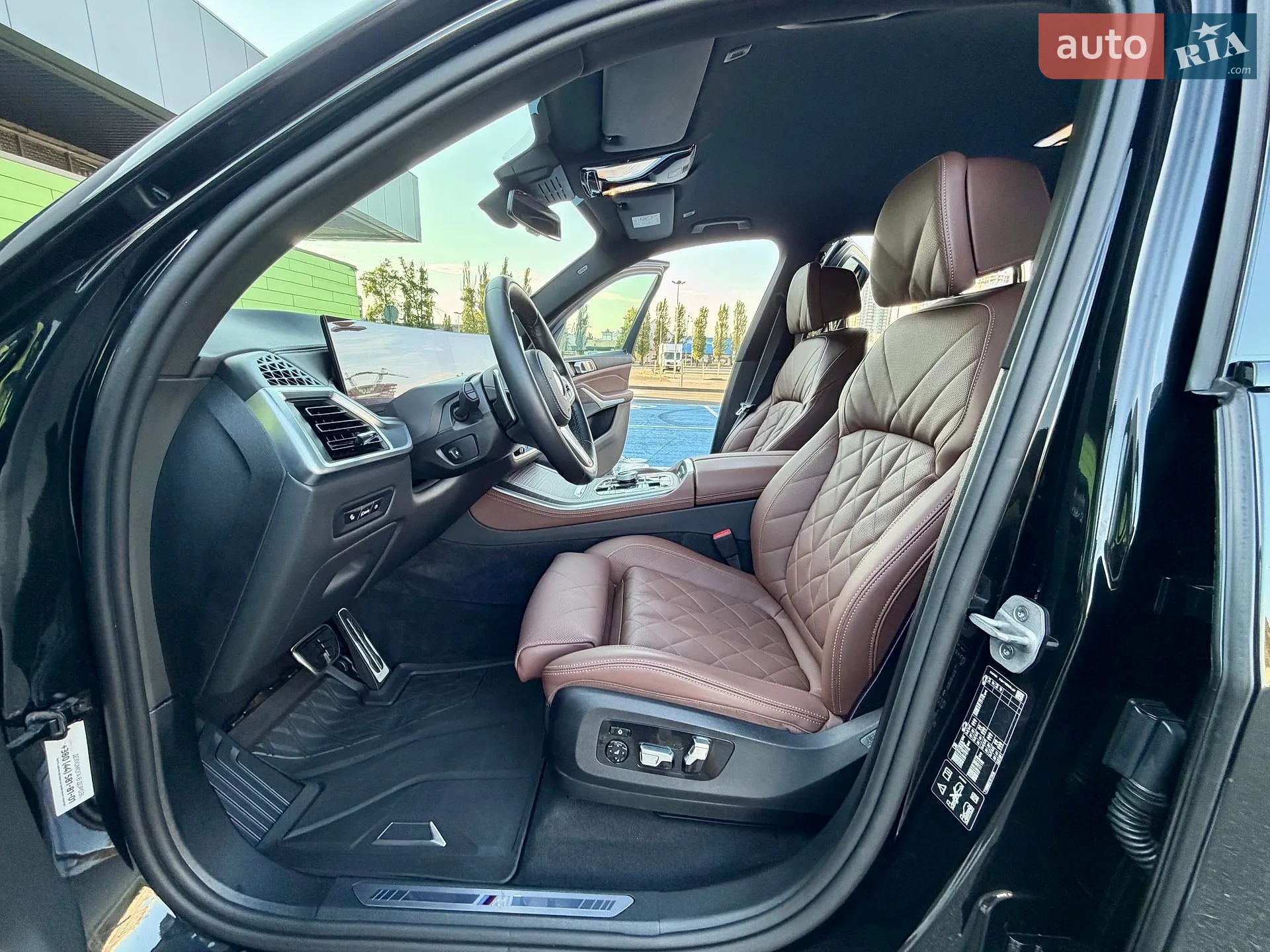 2025 BMW X5 - мініатюра 30