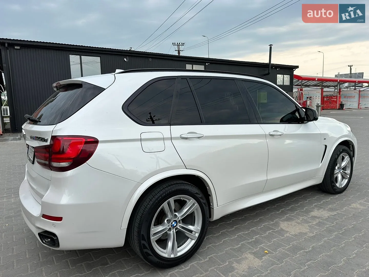 2015 BMW X5 - мініатюра 38