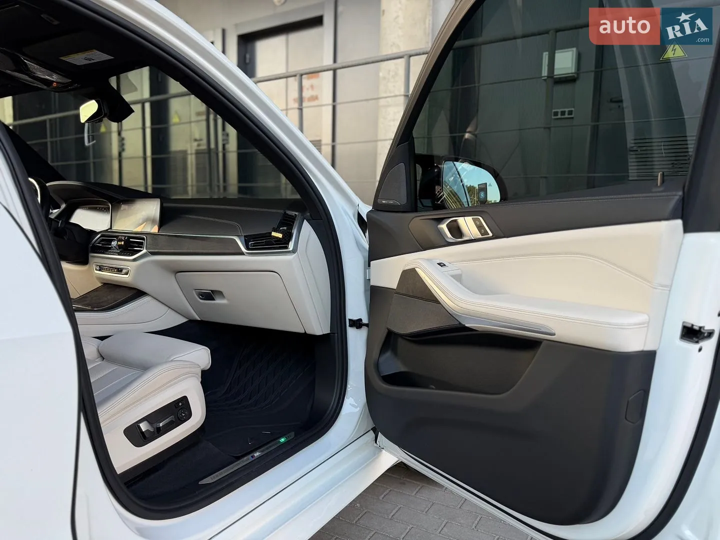 2020 BMW X5 - мініатюра 85