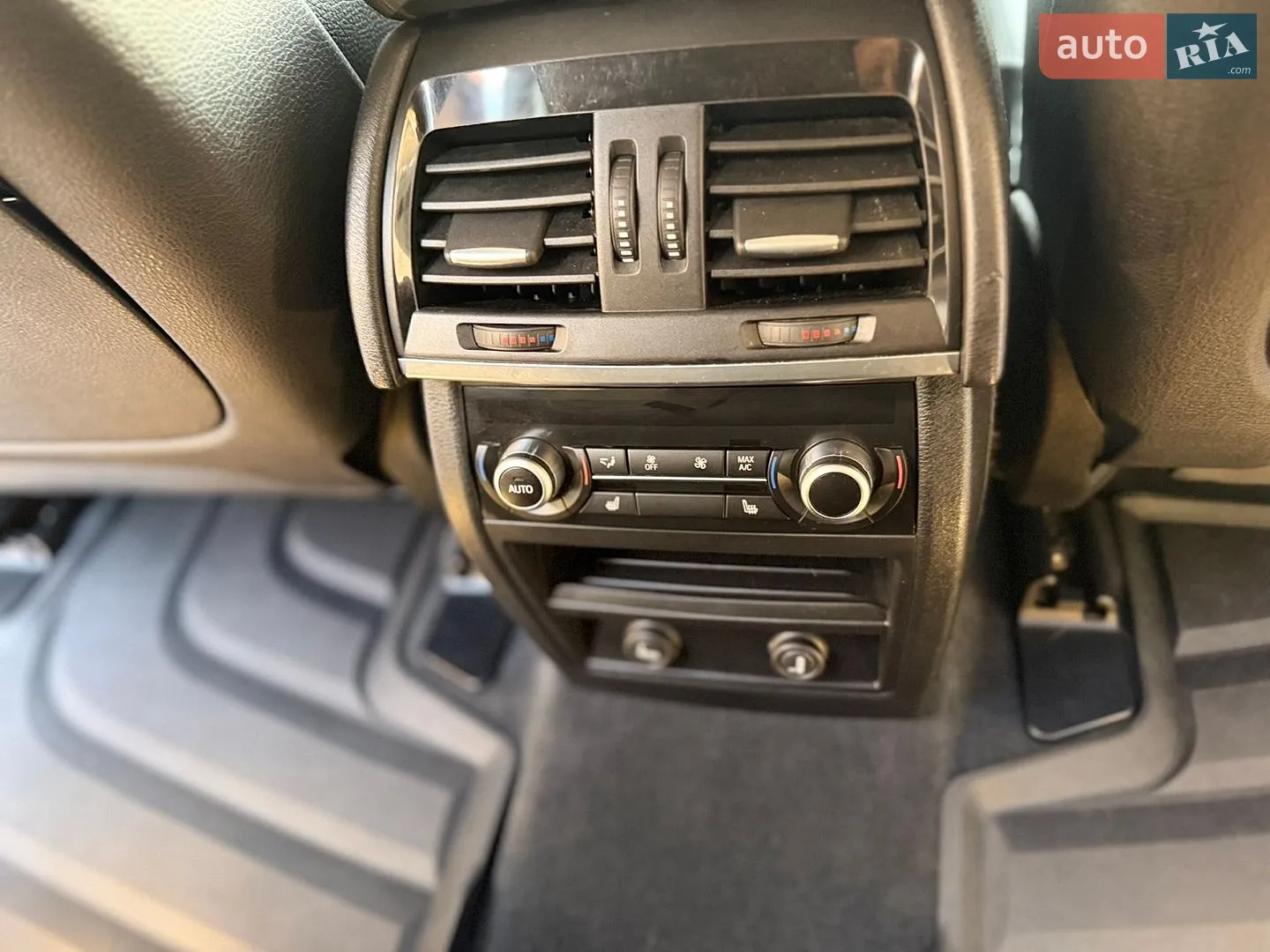 2015 BMW X5 - мініатюра 31
