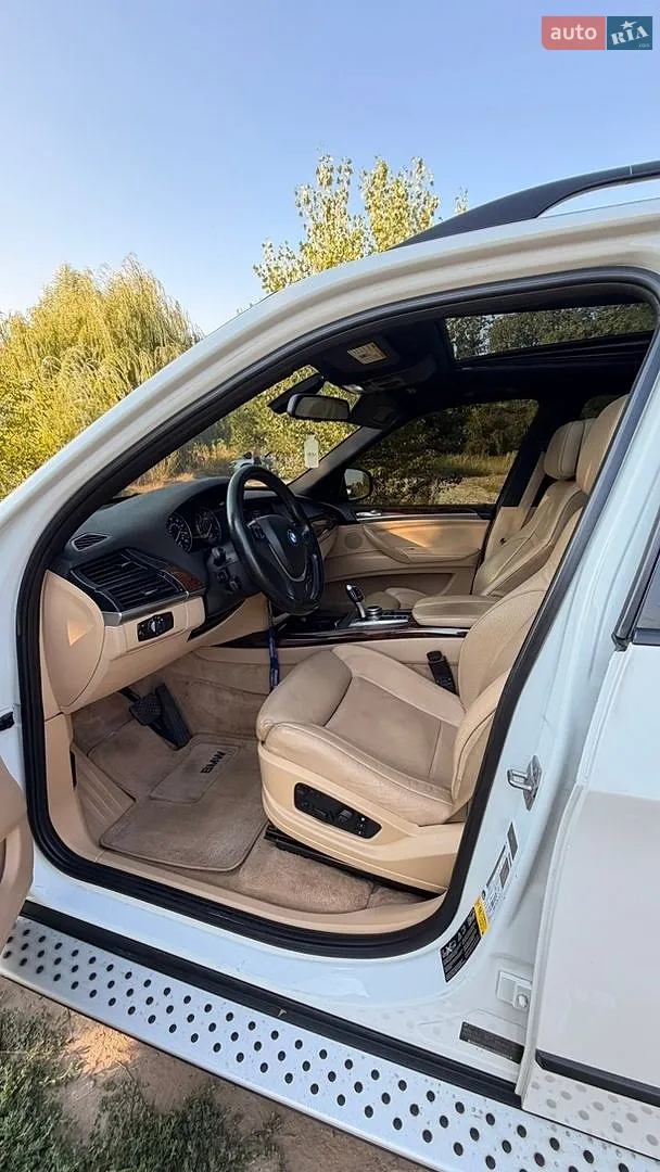 2011 BMW X5 - мініатюра 9