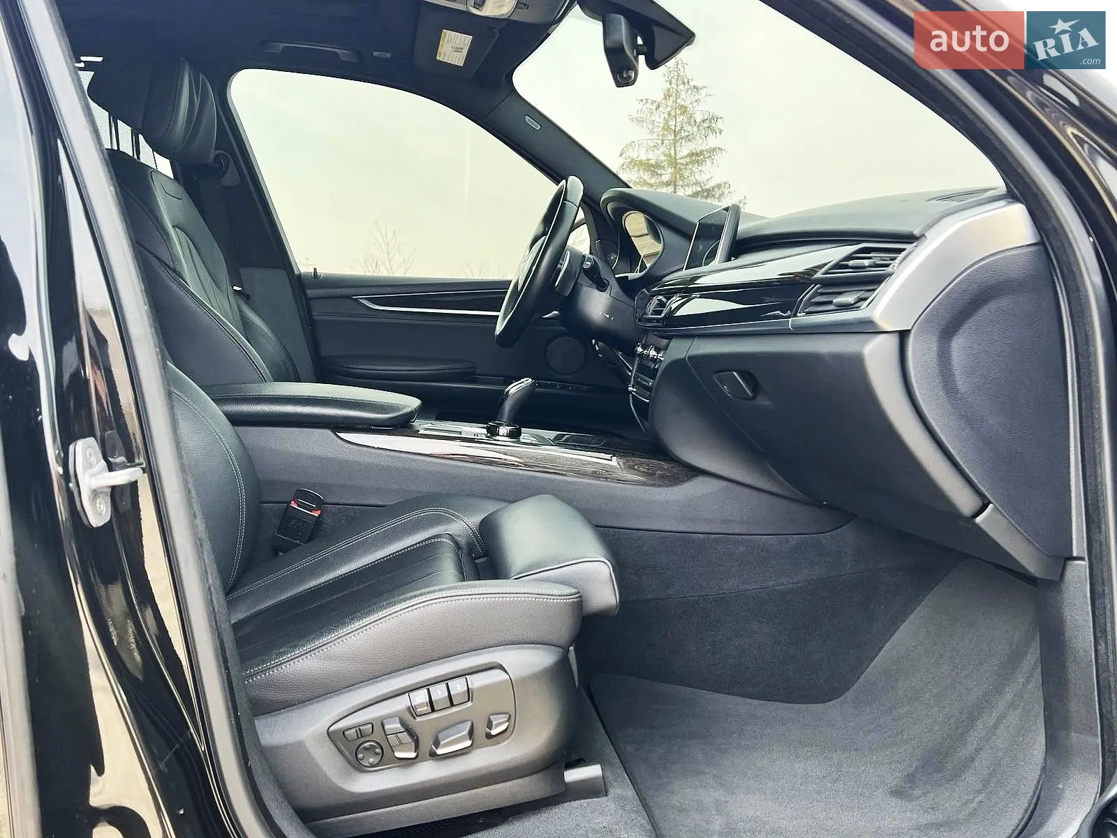 2017 BMW X5 - мініатюра 18