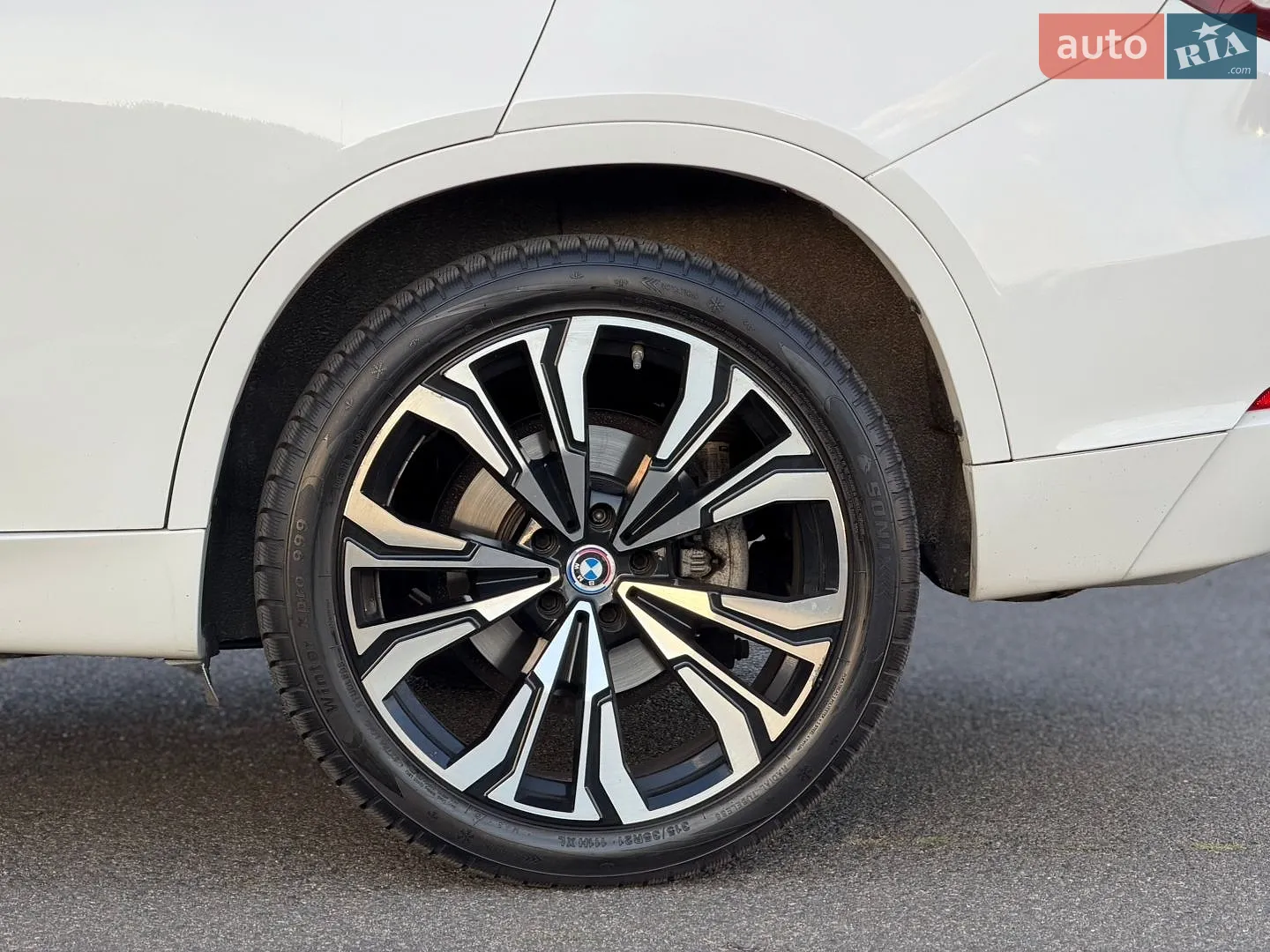 2015 BMW X5 - мініатюра 17