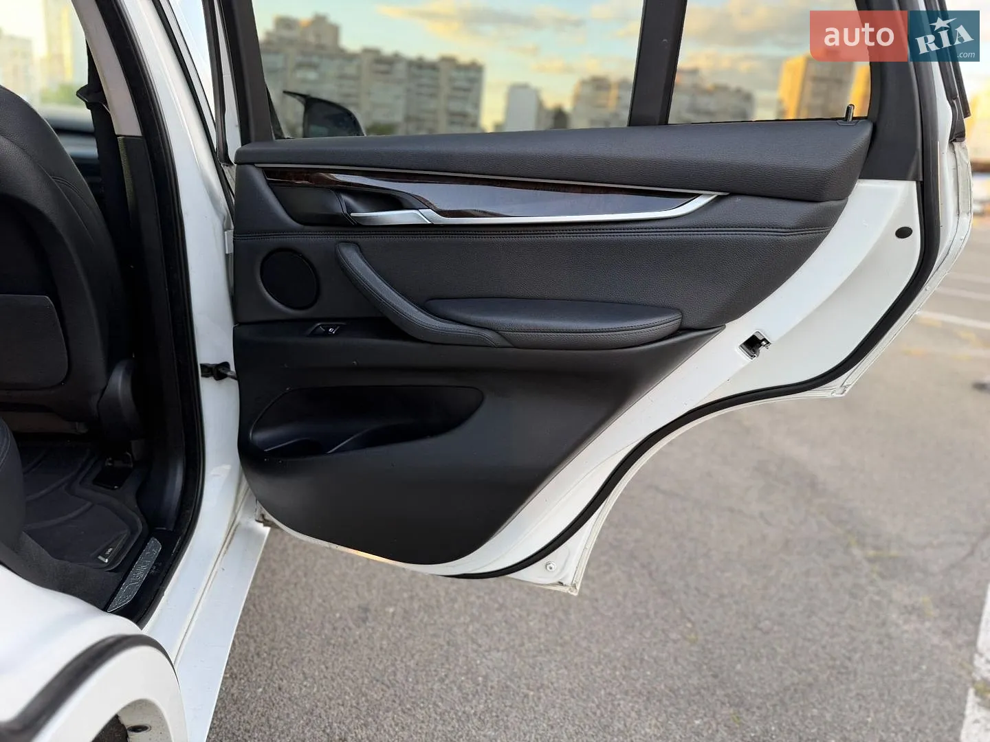 2015 BMW X5 - мініатюра 41