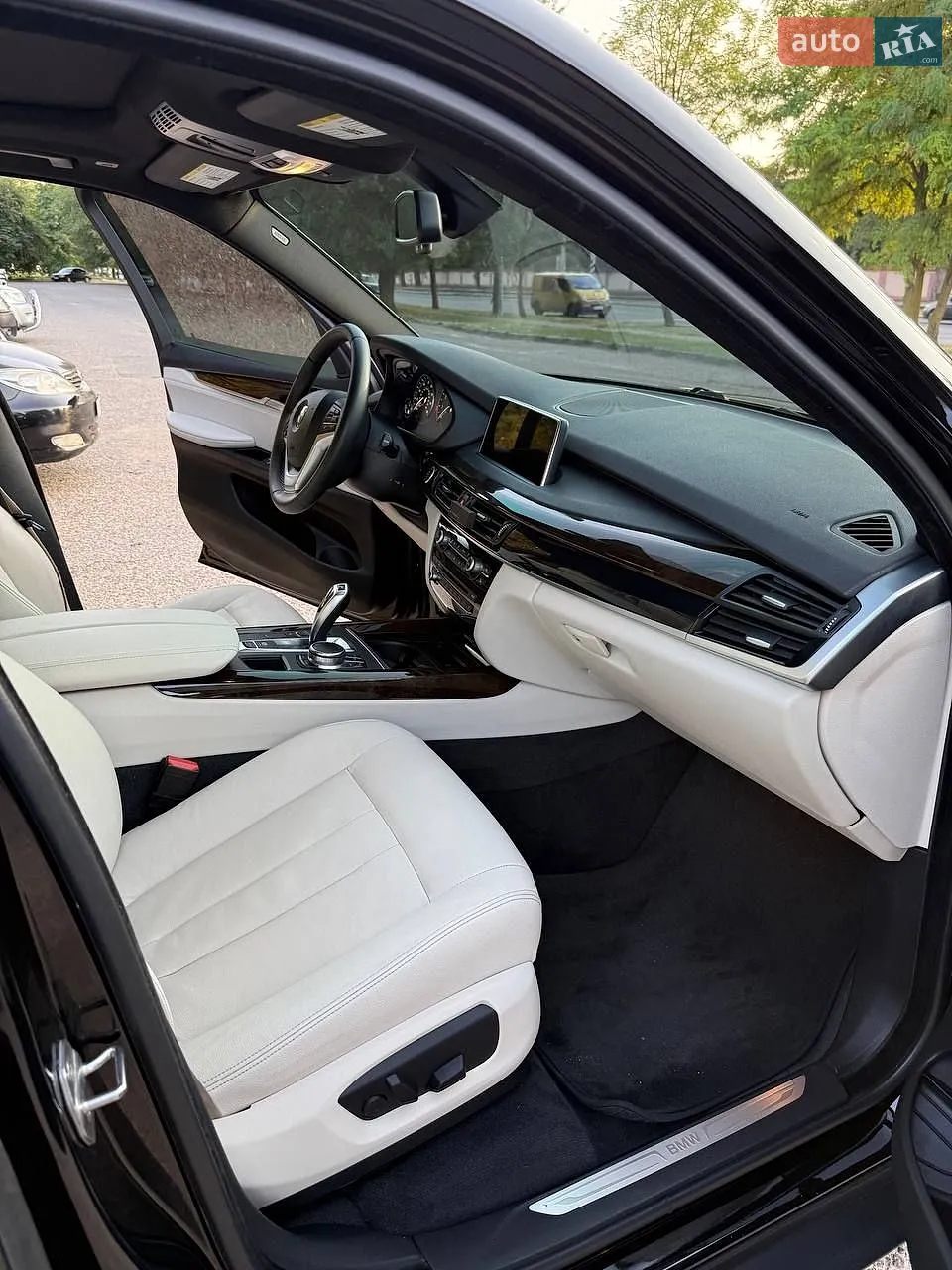 2016 BMW X5 - мініатюра 17