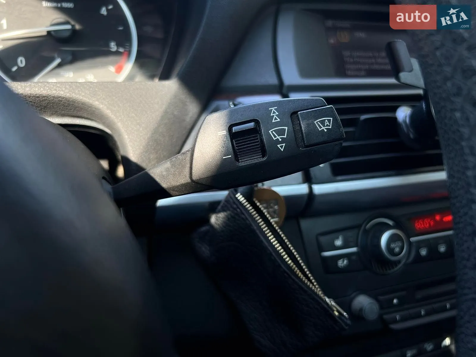 2010 BMW X5 - мініатюра 17