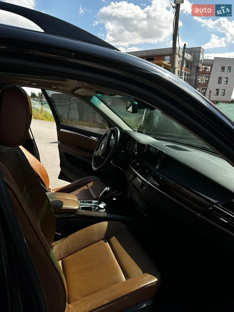 2010 BMW X5 - мініатюра 12