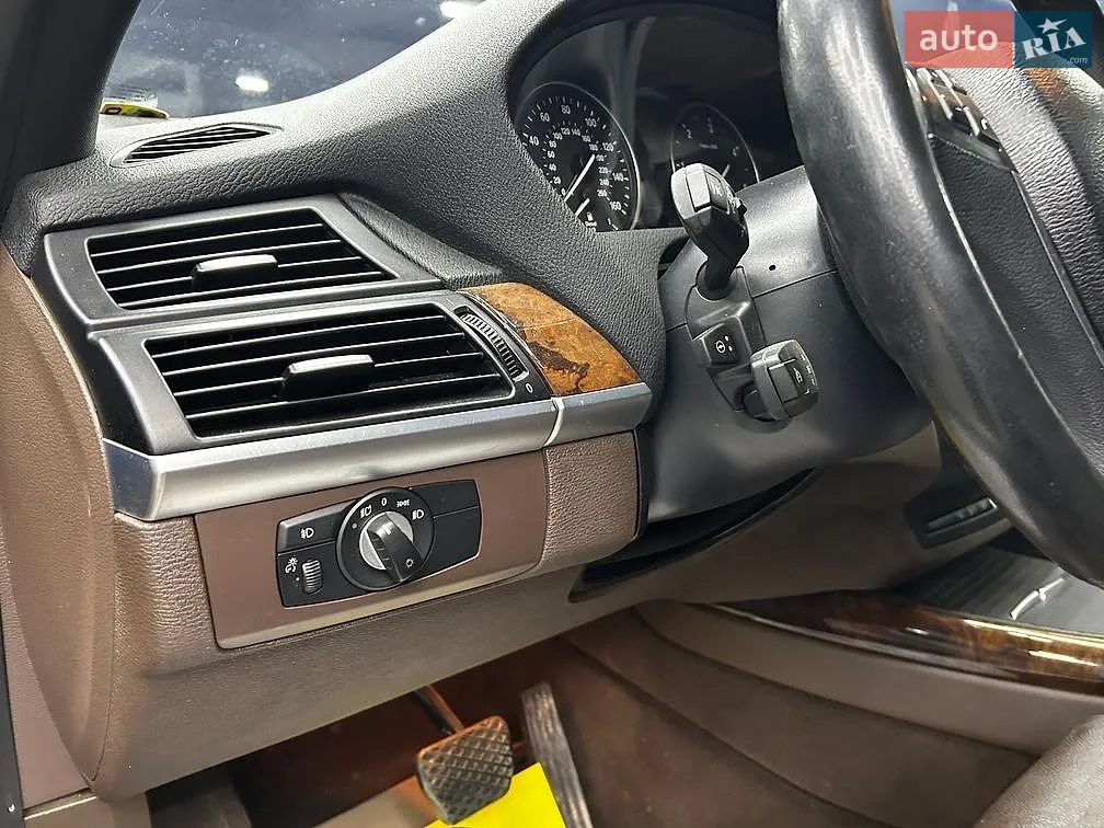 2012 BMW X5 - мініатюра 12