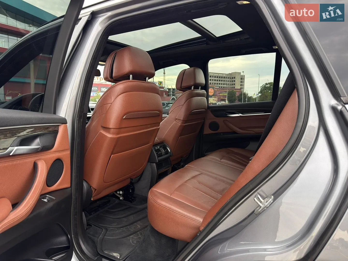 2015 BMW X5 - мініатюра 76