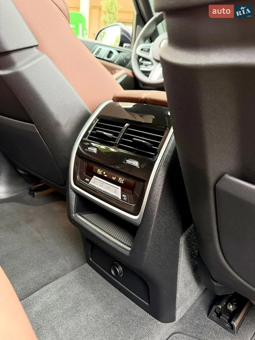 2021 BMW X5 - мініатюра 47