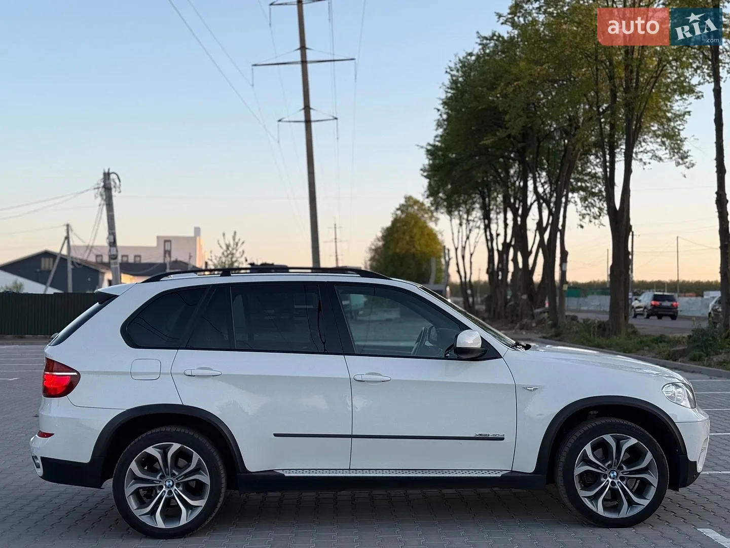 2010 BMW X5 - мініатюра 18