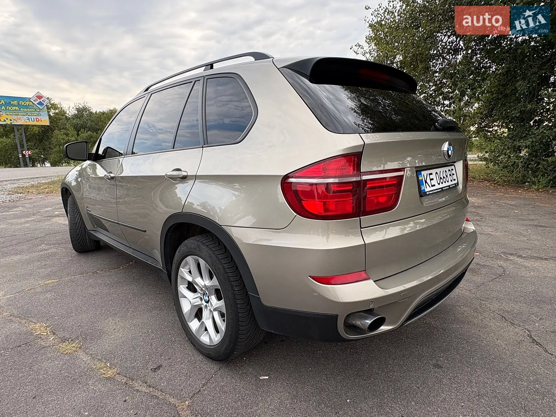 2011 BMW X5 - мініатюра 10