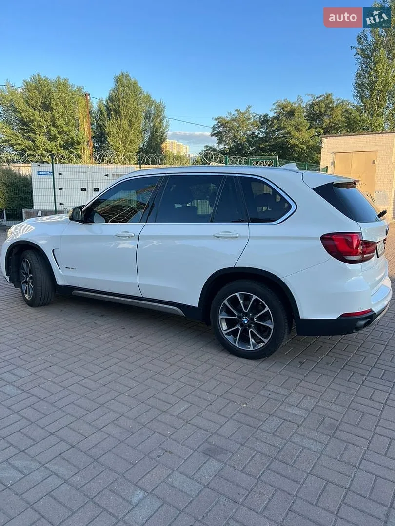 2017 BMW X5 - мініатюра 11
