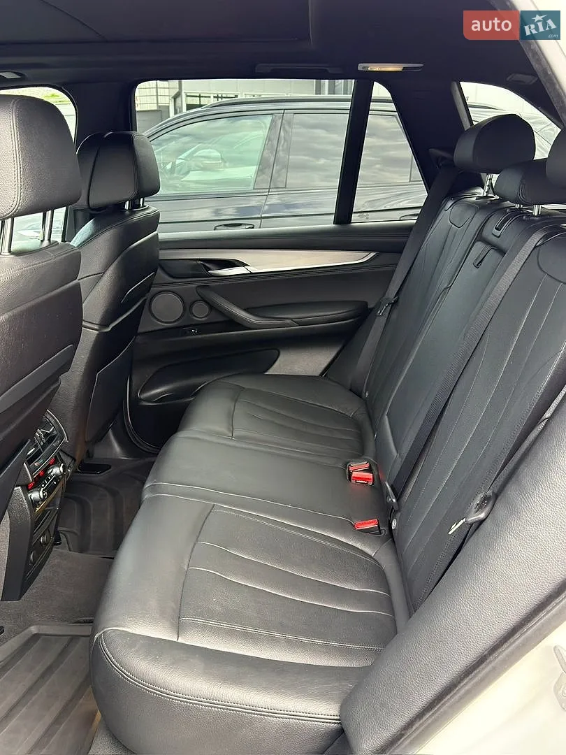 2015 BMW X5 - мініатюра 18