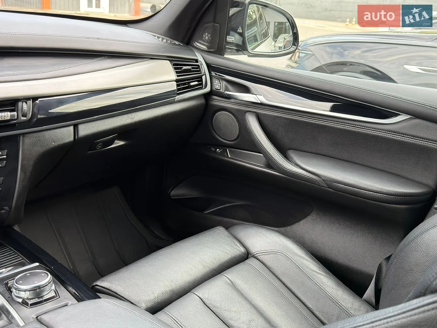 2015 BMW X5 - мініатюра 16