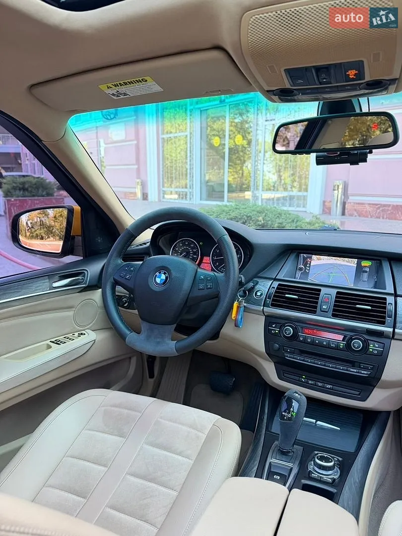 2010 BMW X5 - мініатюра 3