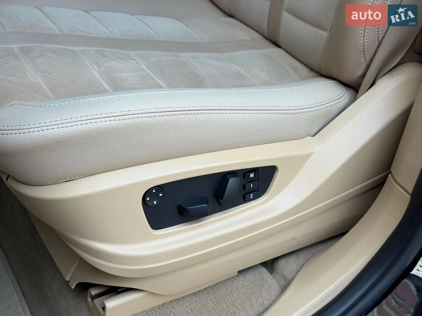 2010 BMW X5 - мініатюра 47
