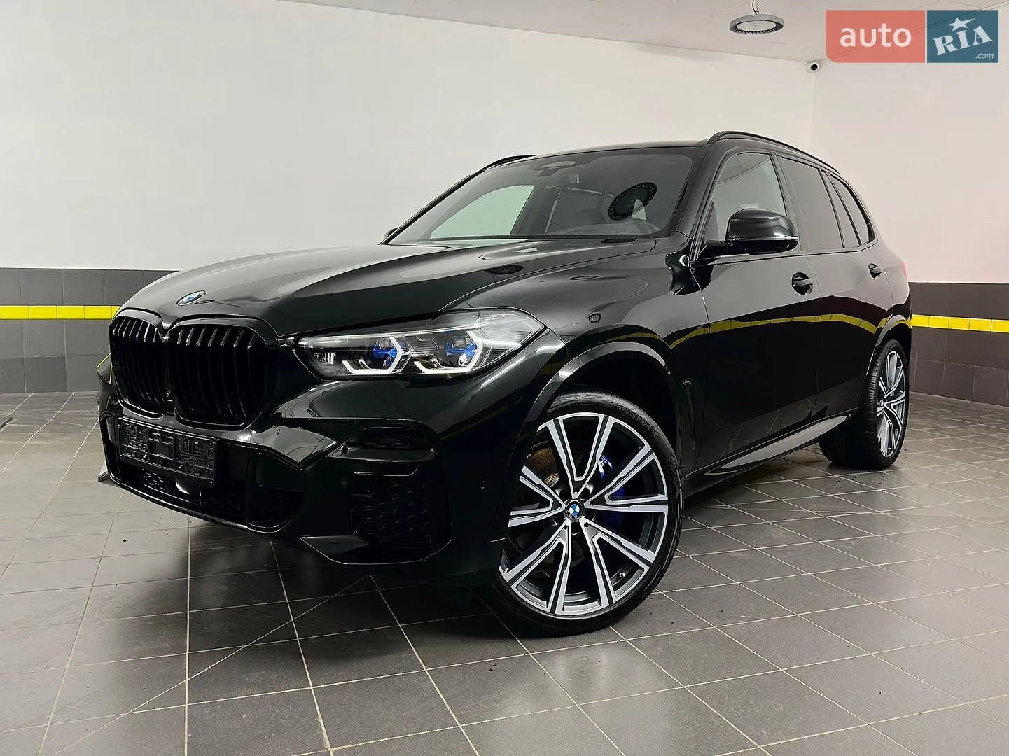 2023 BMW X5 - фото 1