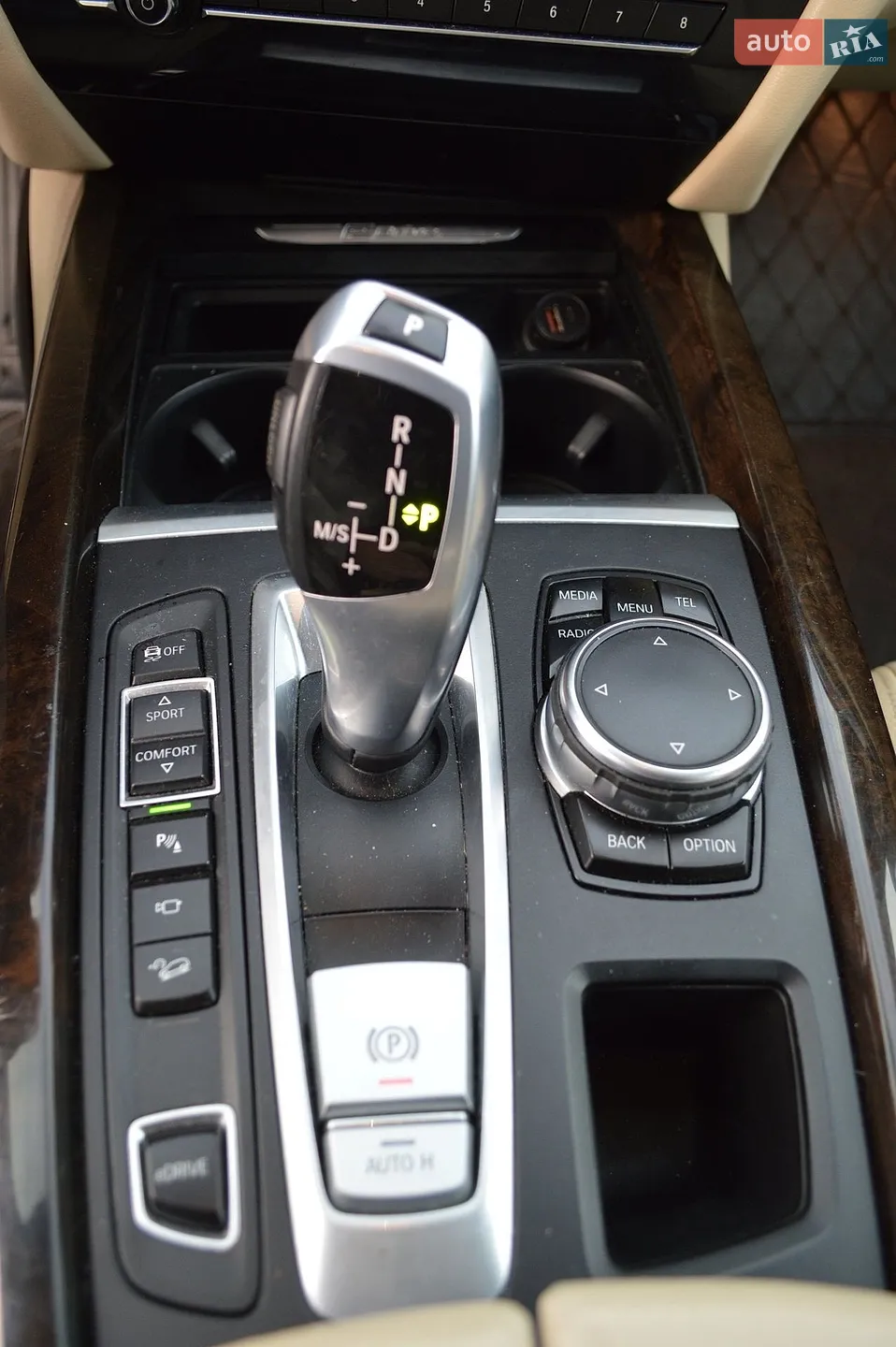 2016 BMW X5 - мініатюра 24
