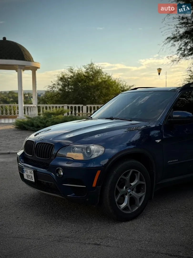 2010 BMW X5 - мініатюра 3