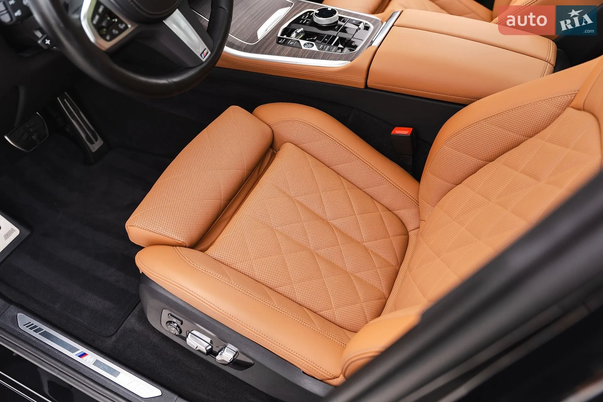 2023 BMW X5 - мініатюра 38