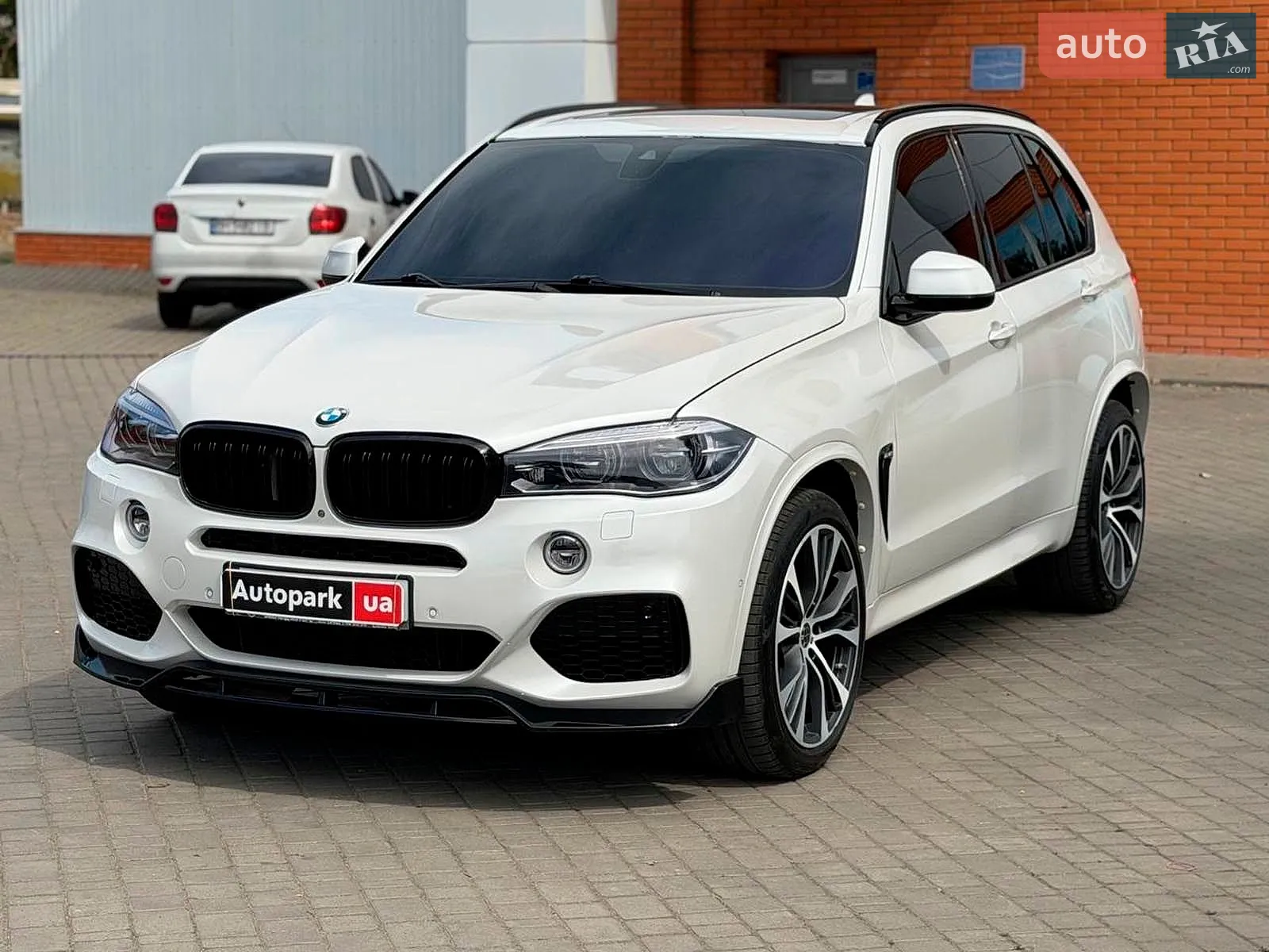 2015 BMW X5 - фото 1