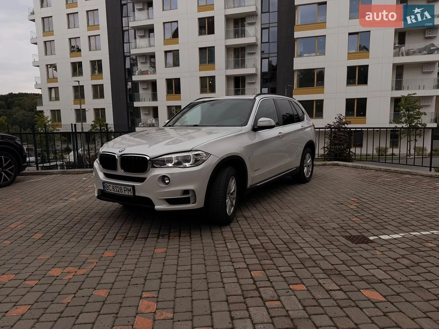 2018 BMW X5 - мініатюра 2