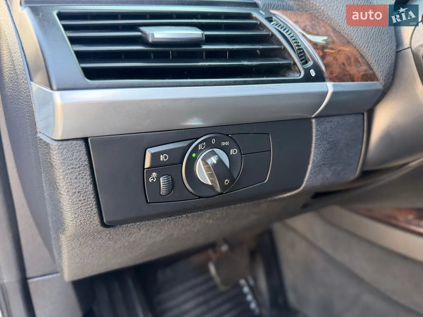 2011 BMW X5 - мініатюра 43