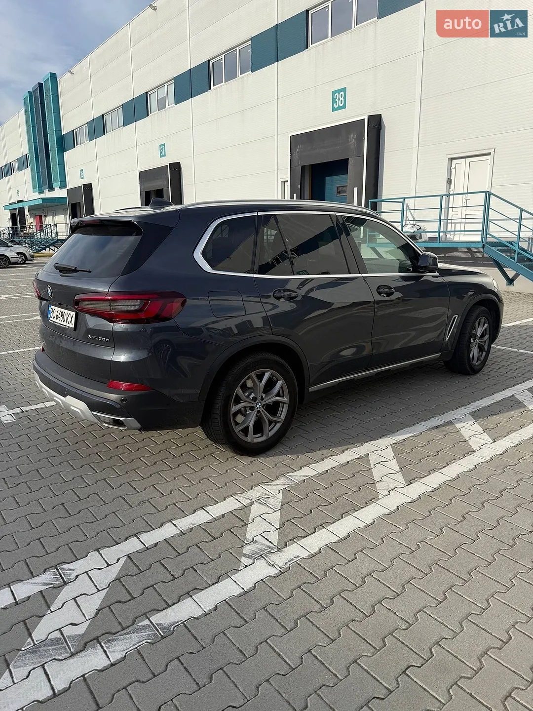 2020 BMW X5 - мініатюра 2