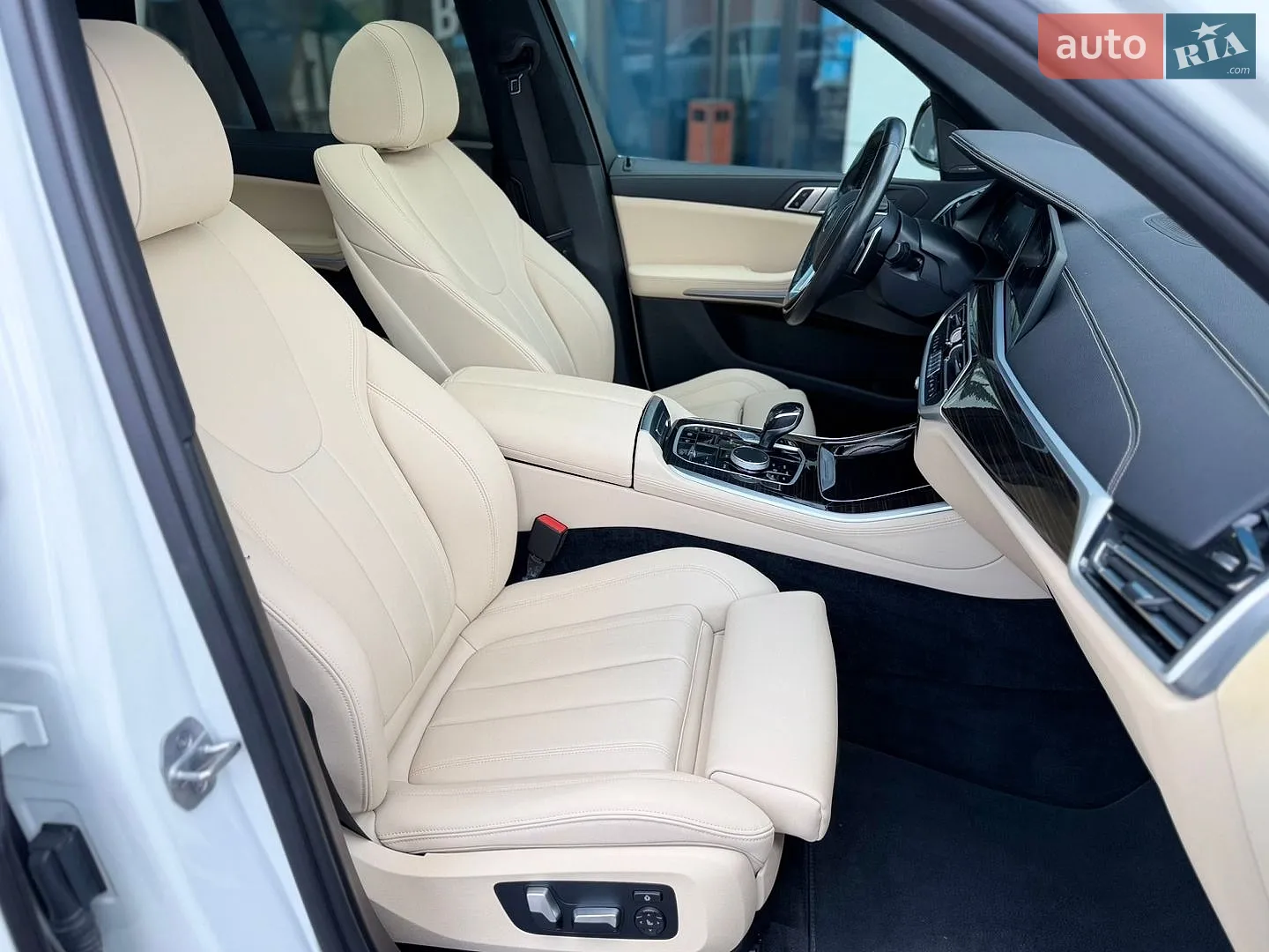 2021 BMW X5 - мініатюра 31