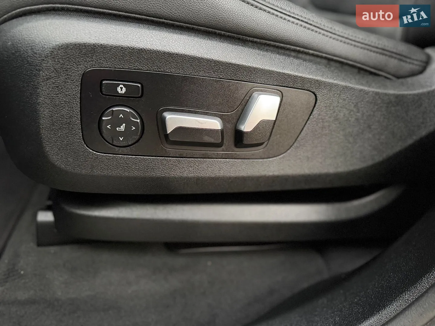 2019 BMW X5 - мініатюра 59