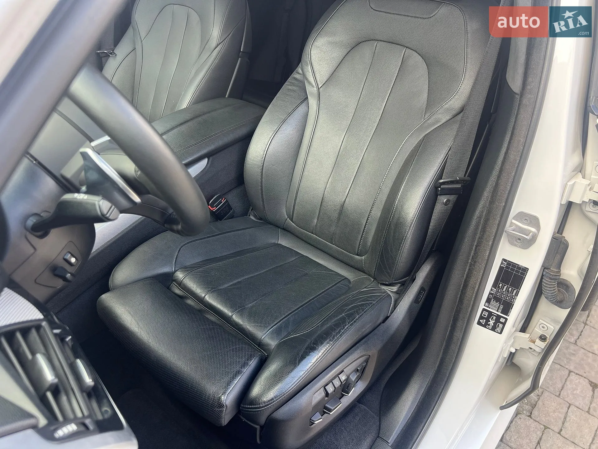2015 BMW X5 - мініатюра 25