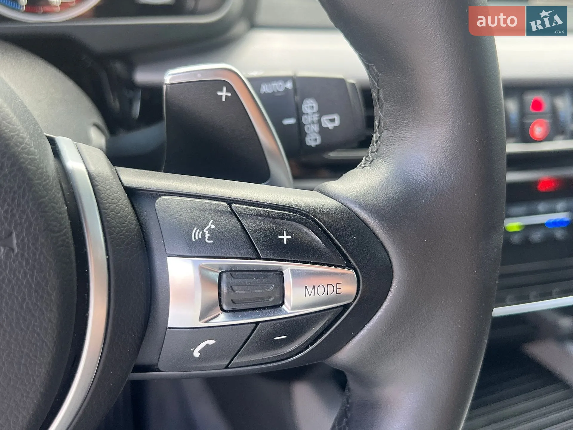2015 BMW X5 - мініатюра 30