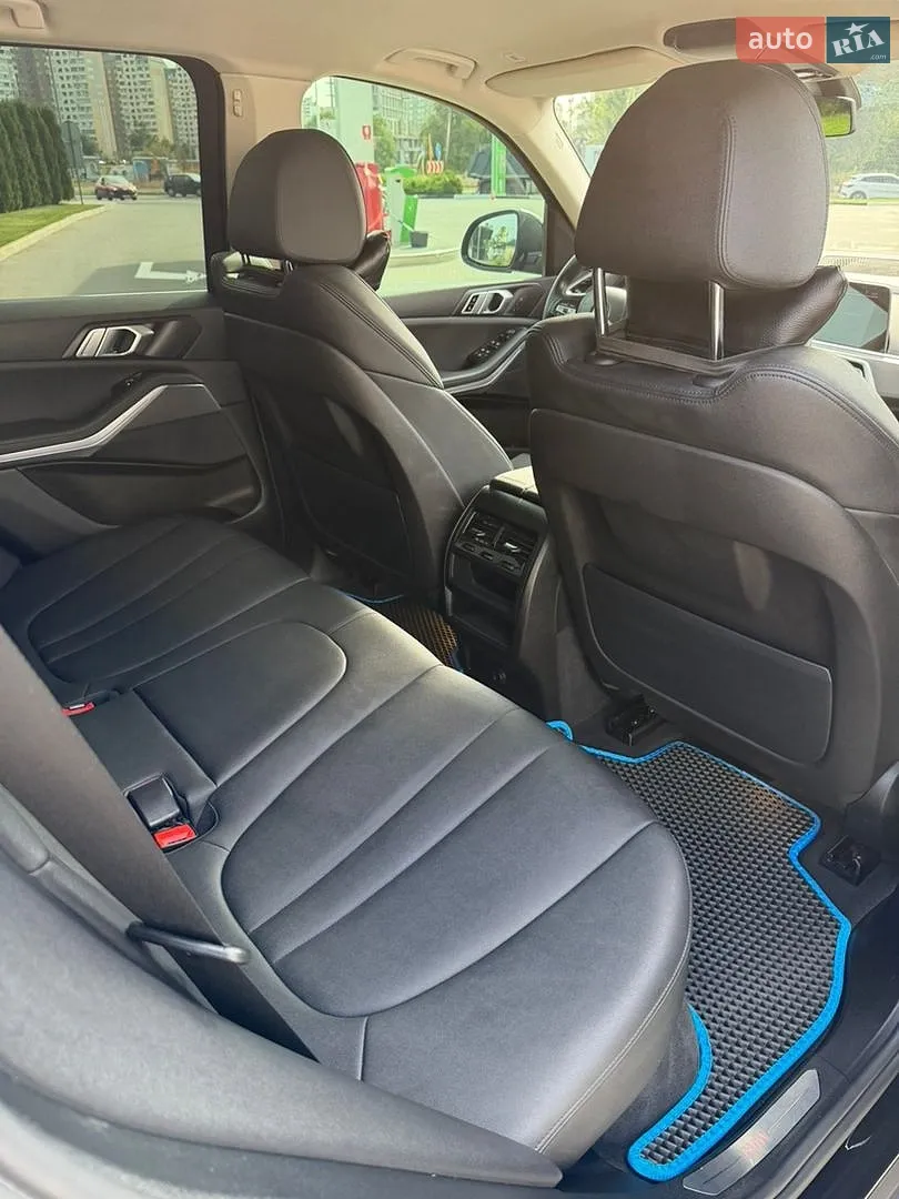 2021 BMW X5 - мініатюра 37