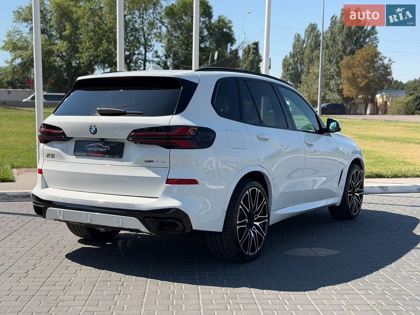 2021 BMW X5 - мініатюра 20