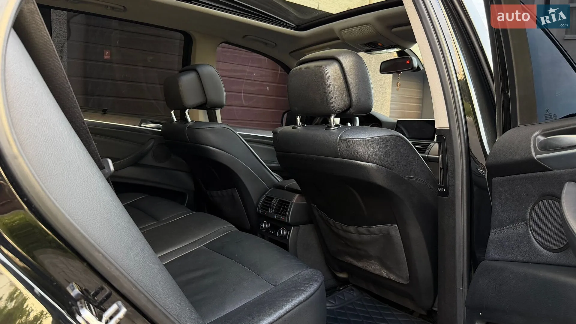 2011 BMW X5 - мініатюра 71