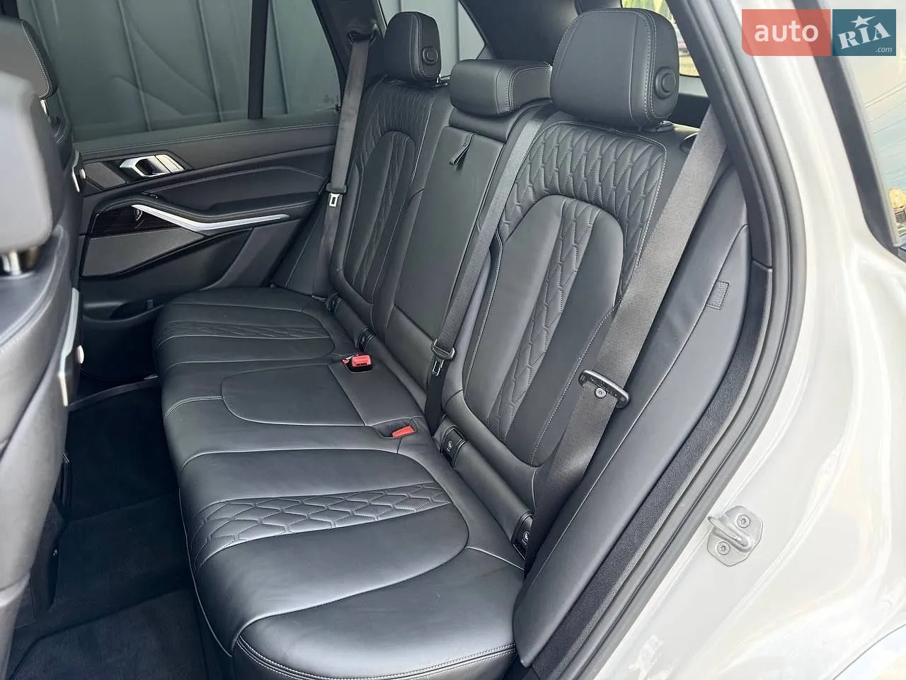 2023 BMW X5 - мініатюра 39