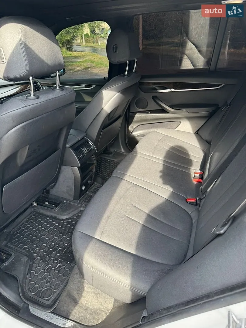 2016 BMW X5 - мініатюра 16