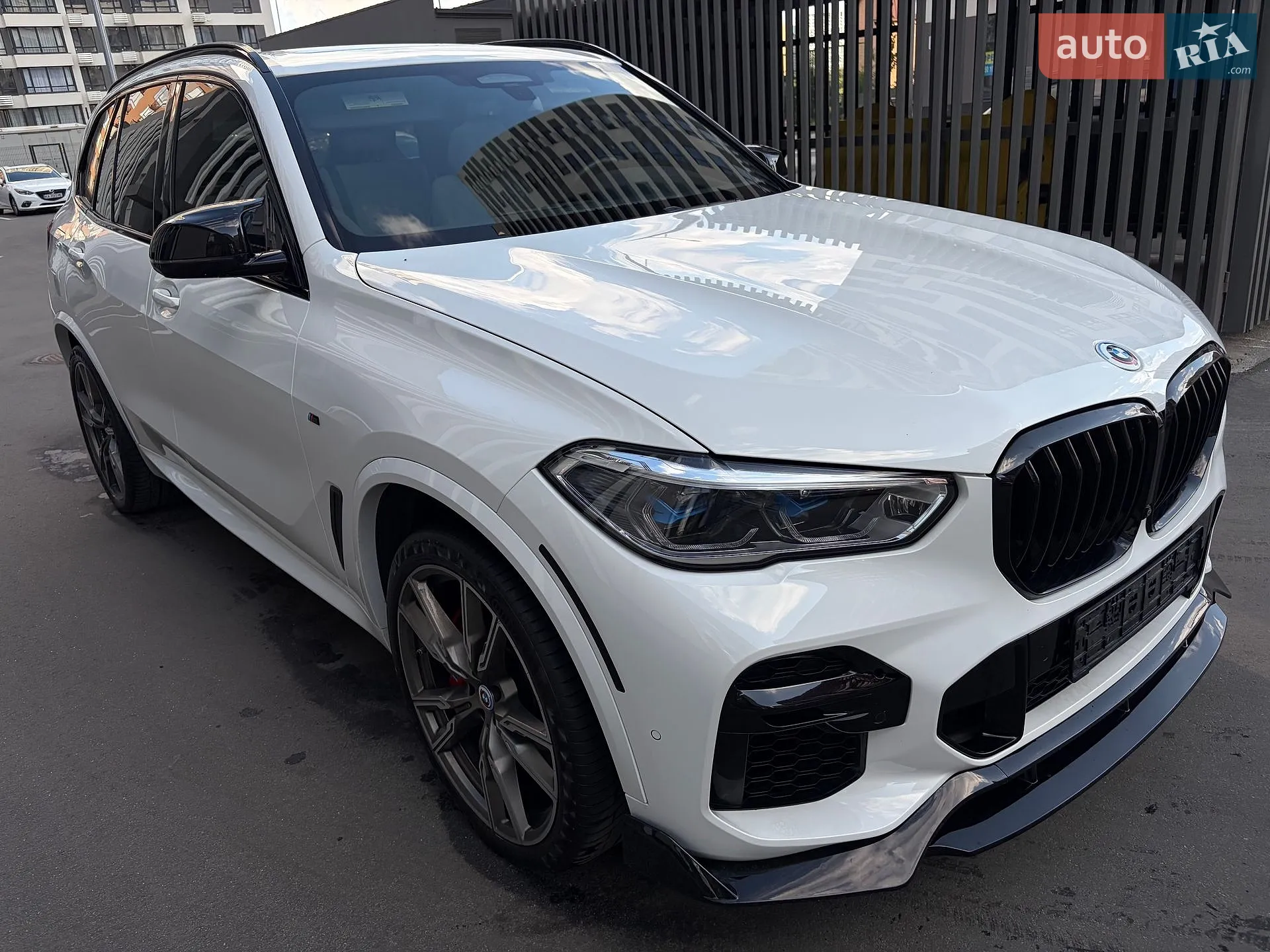 2023 BMW X5 - мініатюра 31