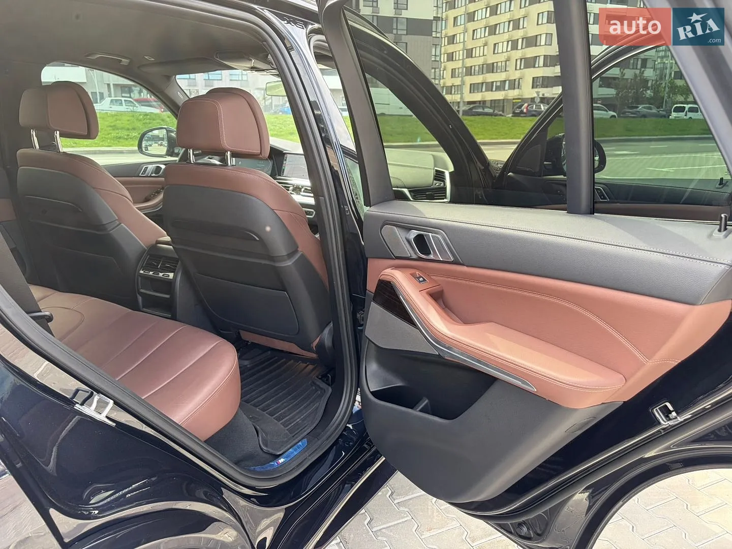 2020 BMW X5 - мініатюра 26