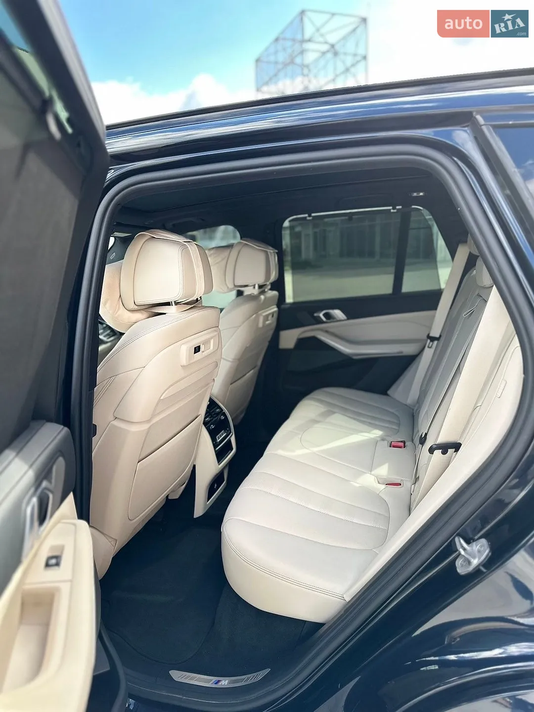 2020 BMW X5 - мініатюра 14