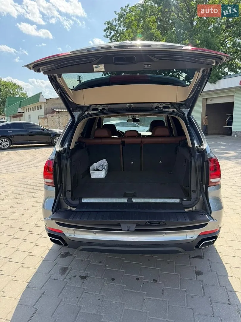 2016 BMW X5 - мініатюра 14