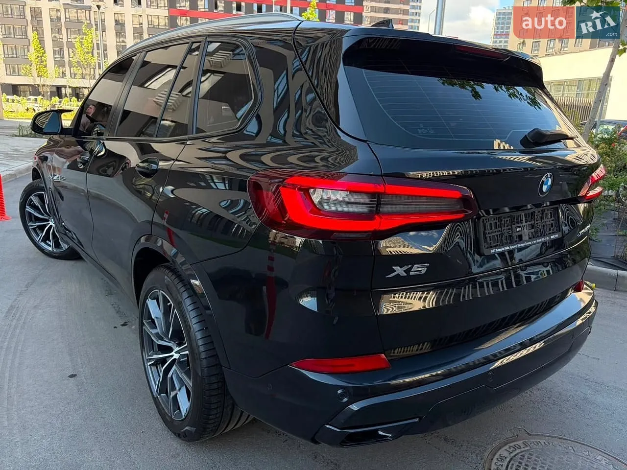 2022 BMW X5 - мініатюра 101