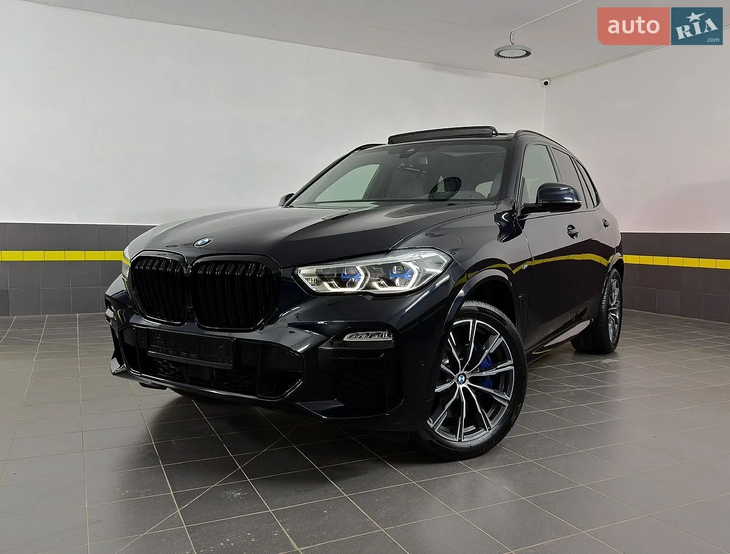 2020 BMW X5 - фото 1