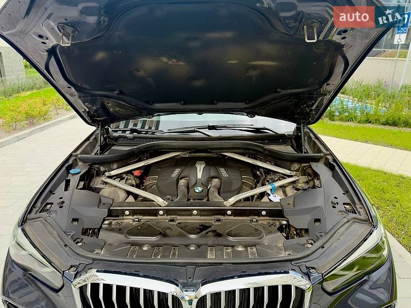 BMW X5 2019
